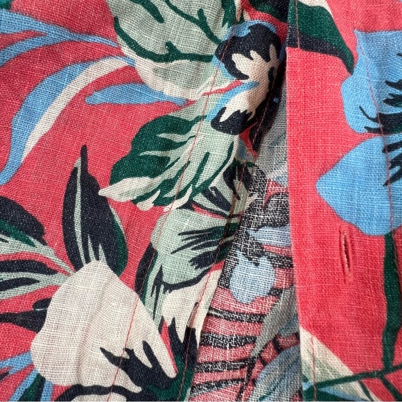 C&C California 100% Tropical Floral Men's Shirt Size M - Picture 8 of 9